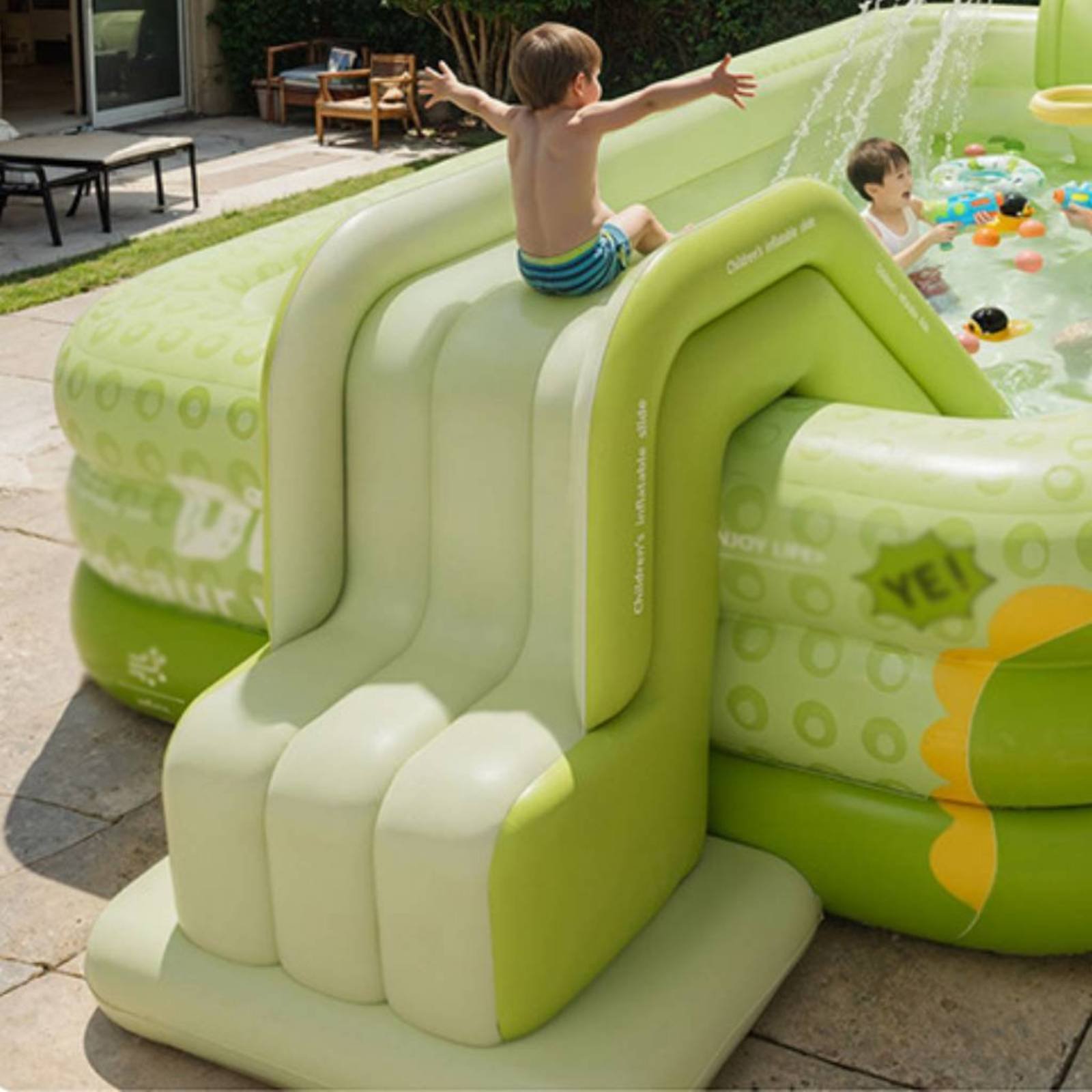Nadmuchiwana zjeżdżalnia do ba – Kids Outdoor Inflatable Water Slide recenzja i cena